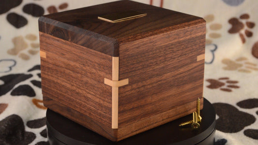 Black Walnut with Maple Cross Splines